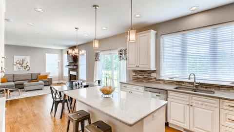 454 Armitage Ave, Addison, IL 60101 photo 13