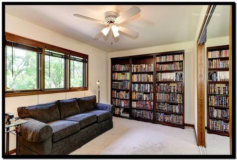 8941 Royal Dr, Burr Ridge, IL 60527 photo 24