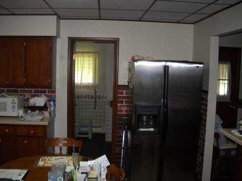 126 W Walnut St, Compton, IL 61318 photo 3
