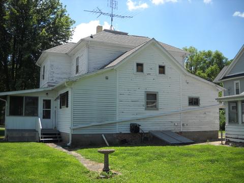 126 W Walnut St, Compton, IL 61318 photo 10