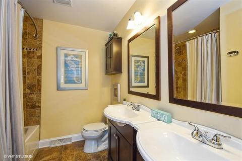 4120 Ohare Dr, Hoffman Estates, IL 60192 photo 9