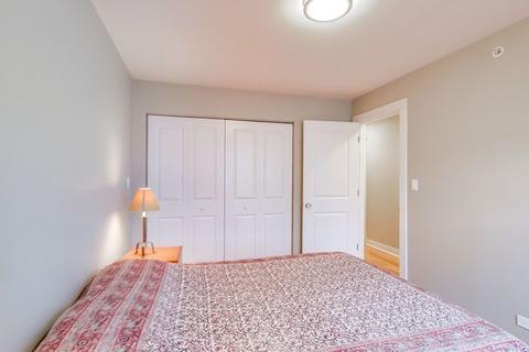2035 W Coulter St, Chicago, IL 60608 photo 20