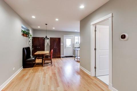 2035 W Coulter St, Chicago, IL 60608 photo 7