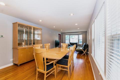 3100 N Mango Ave, Chicago, IL 60641 photo 8