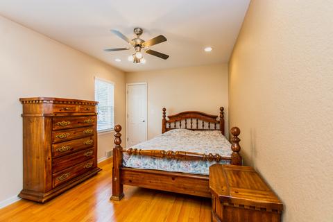 3100 N Mango Ave, Chicago, IL 60641 photo 14