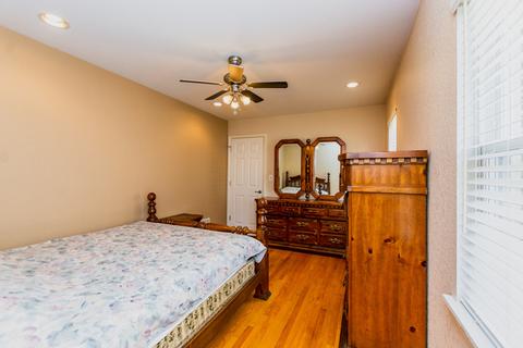 3100 N Mango Ave, Chicago, IL 60641 photo 15
