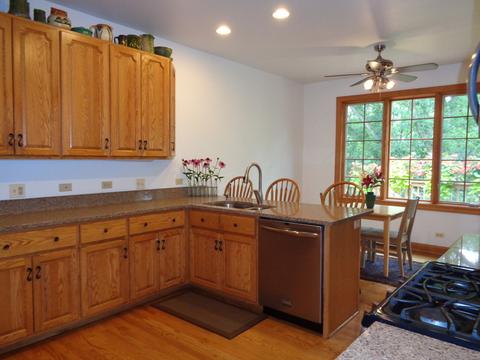 10310 Fox Bluff Ln, Spring Grove, IL 60081 photo 11