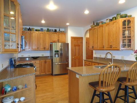 10310 Fox Bluff Ln, Spring Grove, IL 60081 photo 9