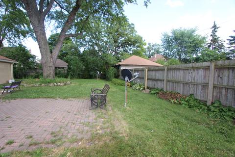 165 N Porter St, Elgin, IL 60120 photo 22