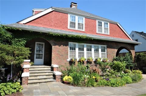 925 Cherry St, Wheaton, IL 60187 photo 2