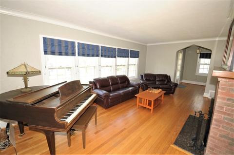 925 Cherry St, Wheaton, IL 60187 photo 9