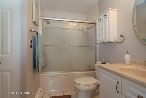 370 Echo Ln #3, Aurora, IL 60504 photo 9