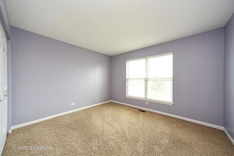 1050 E Danbury Dr, Cary, IL 60013 photo 10