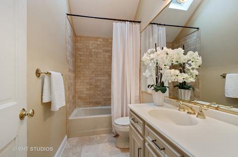1220 Midwest Ln, Wheaton, IL 60189 photo 30