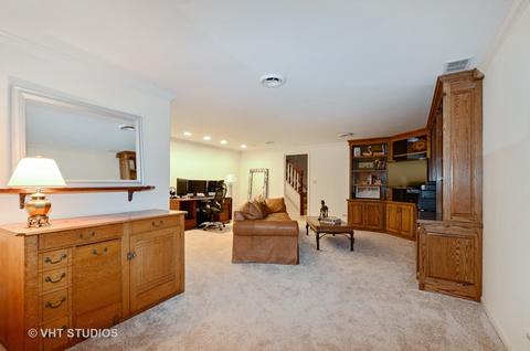 1220 Midwest Ln, Wheaton, IL 60189 photo 31