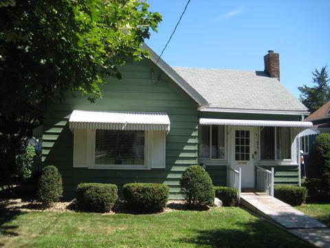 608 W Park St, Morrison, IL 61270 photo 1