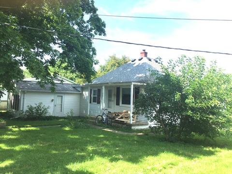 307 S White St, Sidney, IL 61877 photo 1