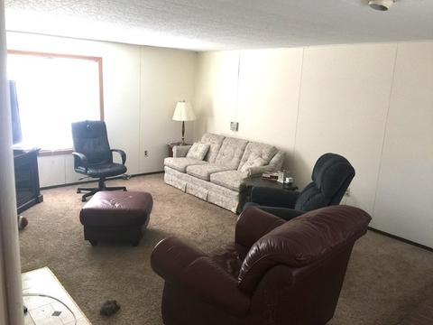 307 S White St, Sidney, IL 61877 photo 4
