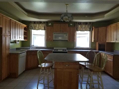 807 Chicago St, Mendota, IL 61342 photo 3