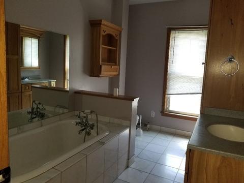 807 Chicago St, Mendota, IL 61342 photo 12