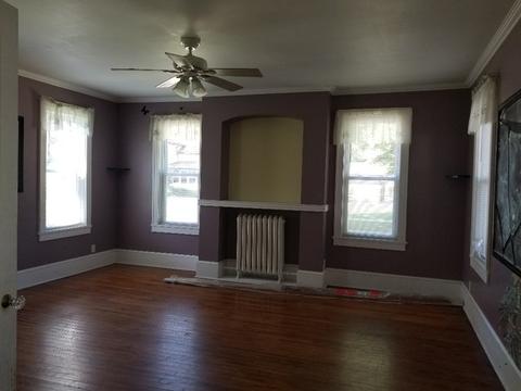 807 Chicago St, Mendota, IL 61342 photo 2
