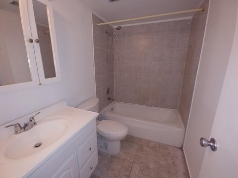 1807 Bristol Walk, Hoffman Estates, IL 60169 photo 9