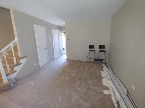 1807 Bristol Walk, Hoffman Estates, IL 60169 photo 2