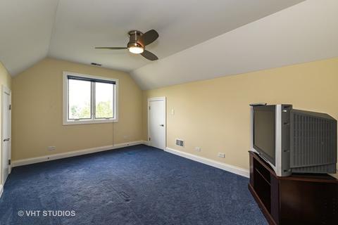 10 Clair Ct, Roselle, IL 60172 photo 19