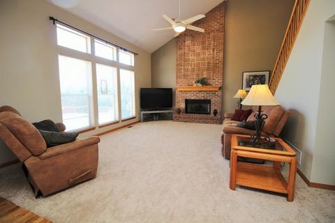 7 Sedgewood Ct, Algonquin, IL 60102 photo 10
