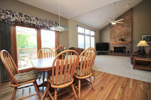 7 Sedgewood Ct, Algonquin, IL 60102 photo 9
