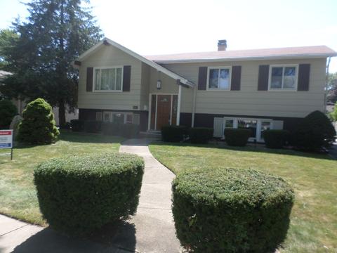 624 S Beverly Ave, Addison, IL 60101 photo 1