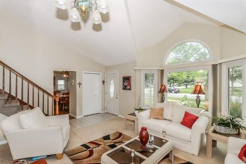 155 N School St, Addison, IL 60101 photo 3