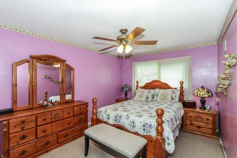 155 N School St, Addison, IL 60101 photo 12