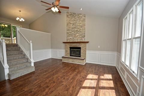 544 Jackson Ct, Genoa, IL 60135 photo 6
