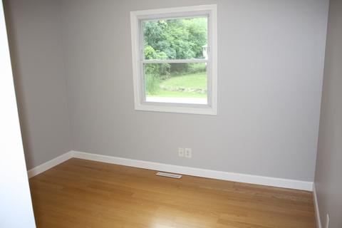 4310 N Florence Dr, Johnsburg, IL 60051 photo 16
