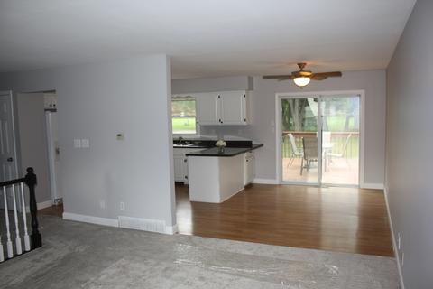 4310 N Florence Dr, Johnsburg, IL 60051 photo 8