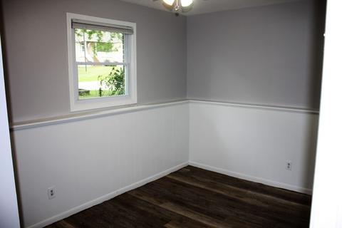 4310 N Florence Dr, Johnsburg, IL 60051 photo 17