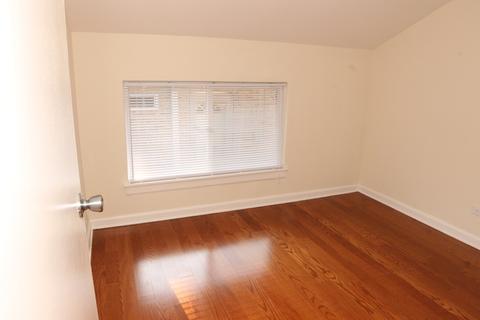 7008 Pershing Rd, Berwyn, IL 60402 photo 9