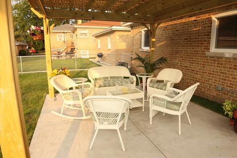 7008 Pershing Rd, Berwyn, IL 60402 photo 14