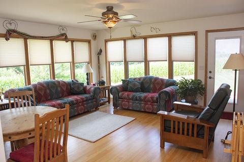 17233 Golding Rd, Thomson, IL 61285 photo 13