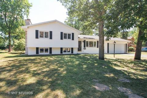1143 Cecil Dr, Kankakee, IL 60901 photo 1