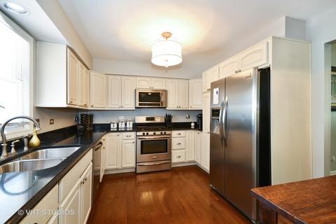 506 Philip Dr, Bartlett, IL 60103 photo 4