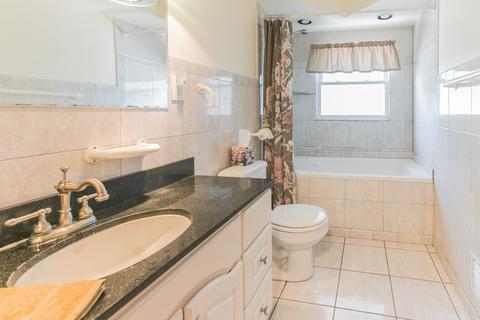 22 N May St, Addison, IL 60101 photo 11