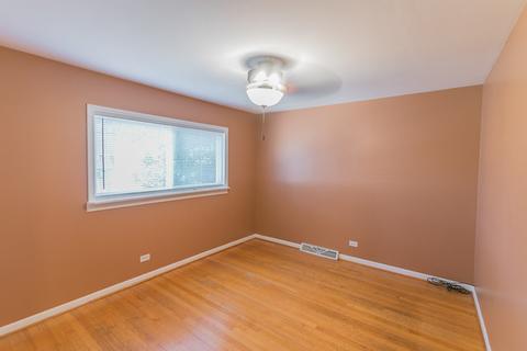 22 N May St, Addison, IL 60101 photo 9