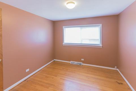 22 N May St, Addison, IL 60101 photo 8