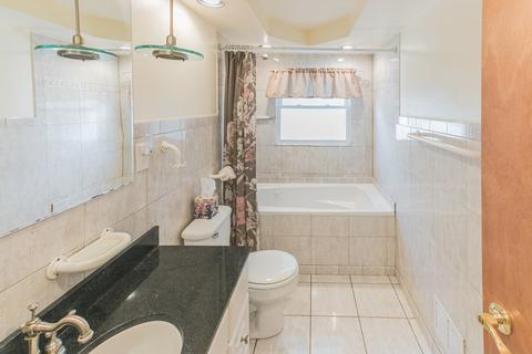 22 N May St, Addison, IL 60101 photo 19