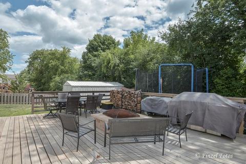102 Norman Dr, Mchenry, IL 60050 photo 25