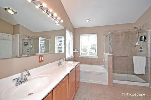 102 Norman Dr, Mchenry, IL 60050 photo 24