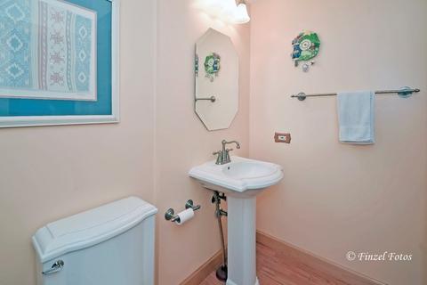 102 Norman Dr, Mchenry, IL 60050 photo 21