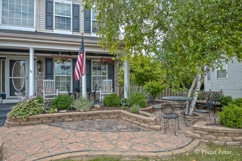 102 Norman Dr, Mchenry, IL 60050 photo 2